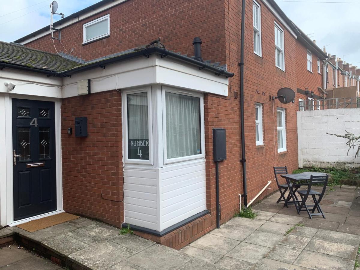 Number 4 Apartment Exeter Exterior photo